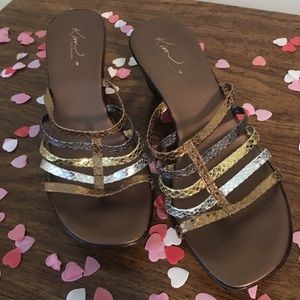 JUST IN! Size 9 Brown sandals with faux snakeskin